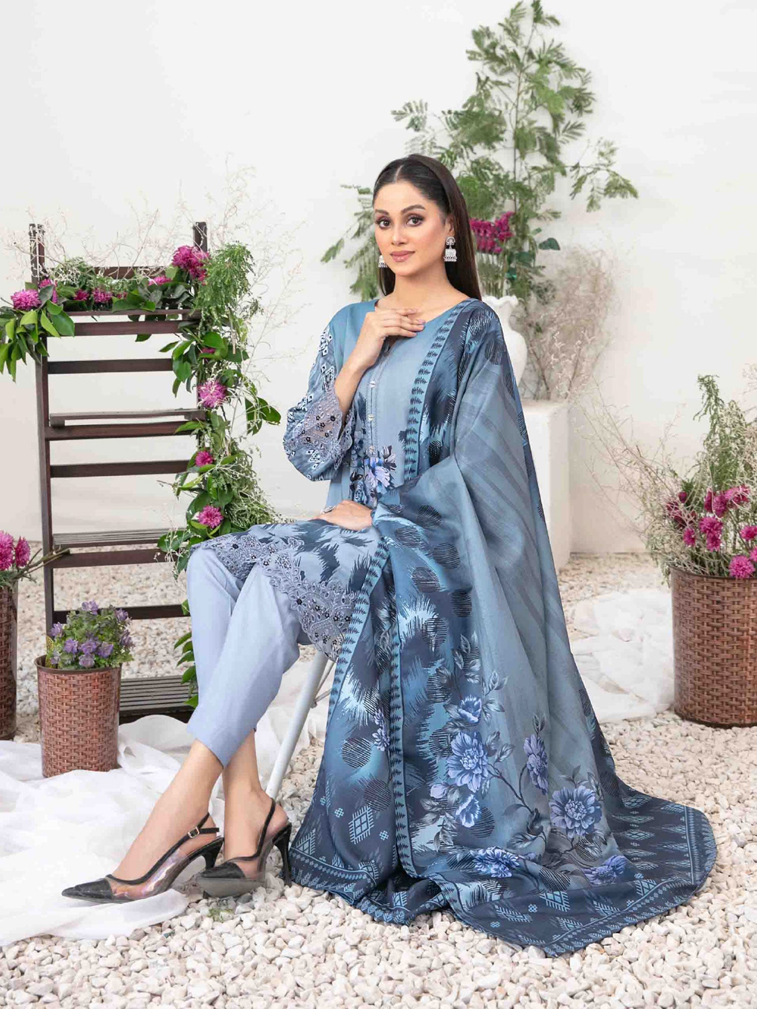 Tawakkal "Suhaila" Embroidered Staple Linen Suit (D3698) - Sky Blue