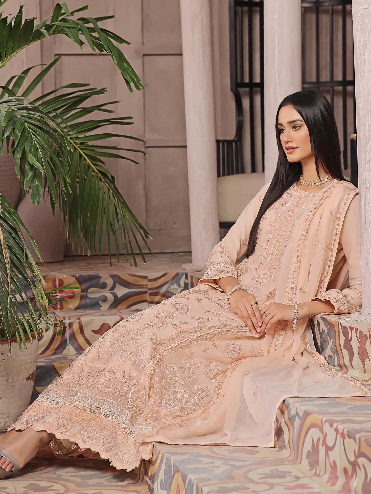 Wardah Uzair "Kanwal" Embroidered Chiffon Maxi Suit - Gulmeenah