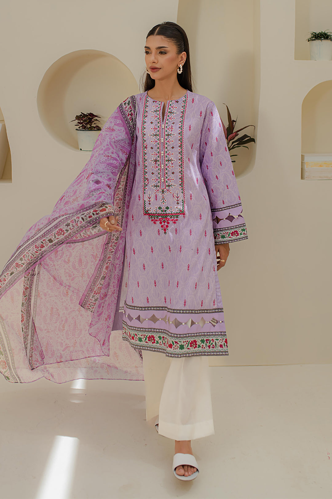 Zellbury Unstitched Embroidered Lawn 2-Piece Suit - Lilac