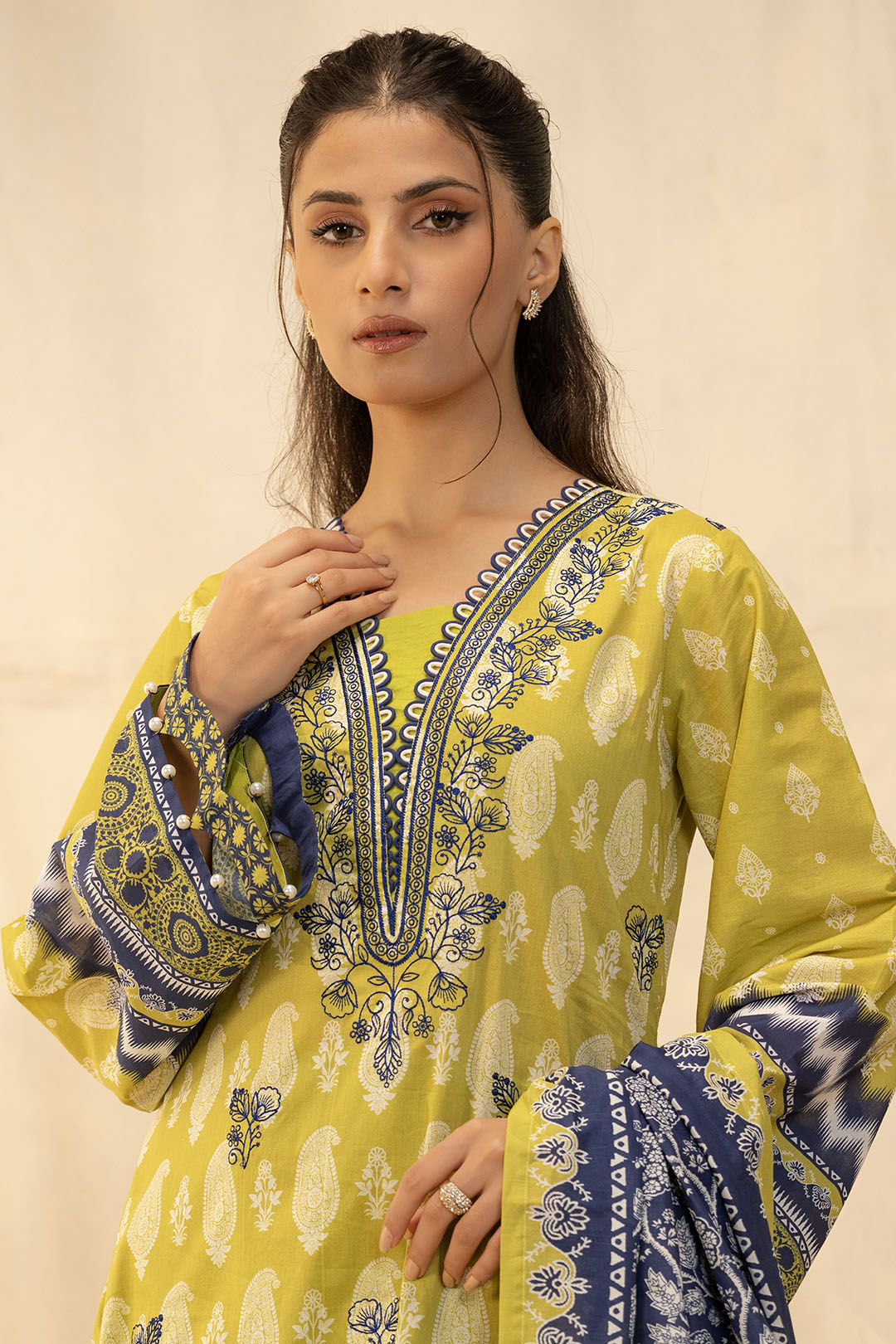 Zellbury Unstitched Embroidered Lawn 3-Piece Suit - Lime Green
