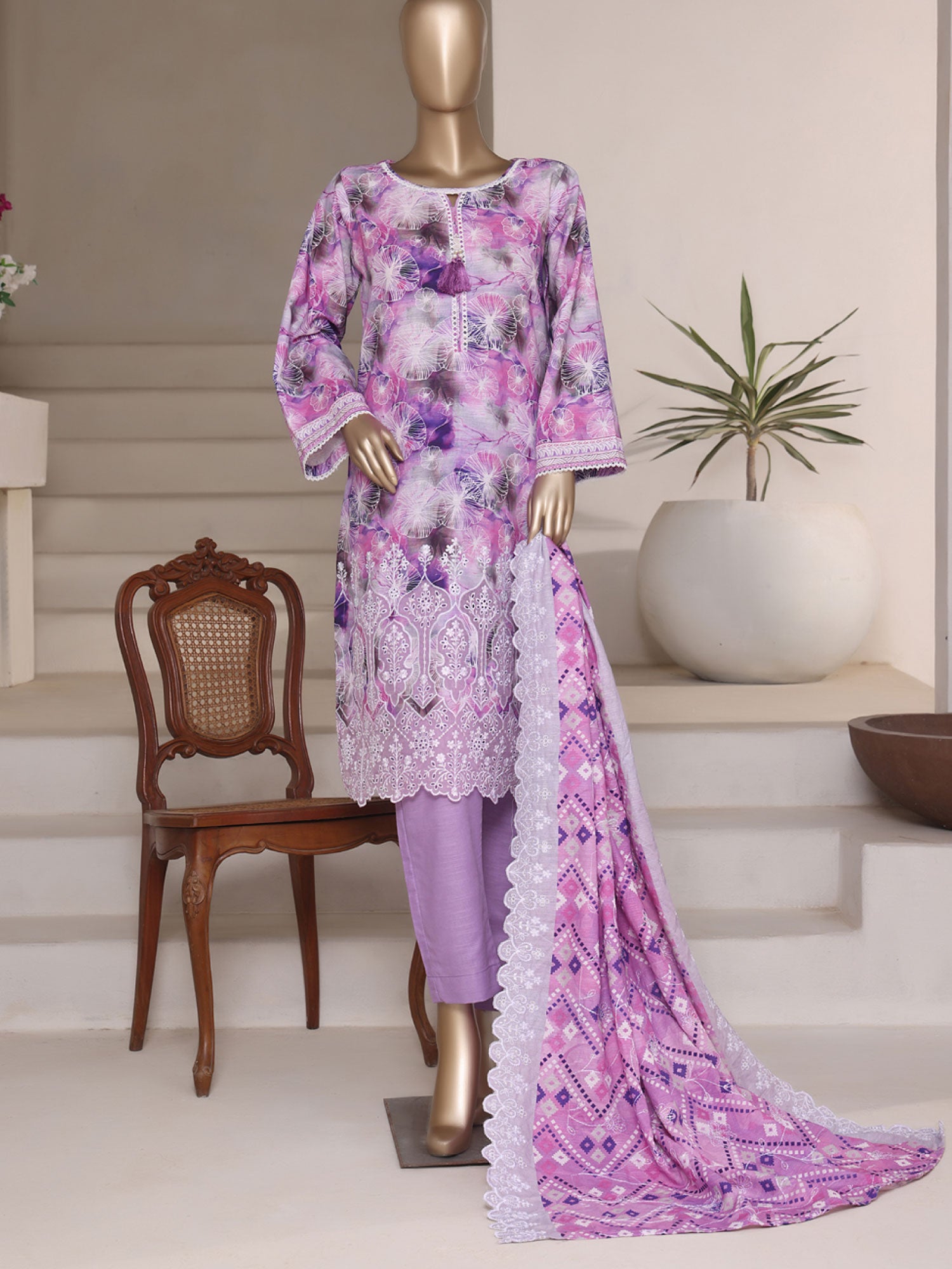 Lavender Embroidered Winter Khaddar 3-Piece Suit