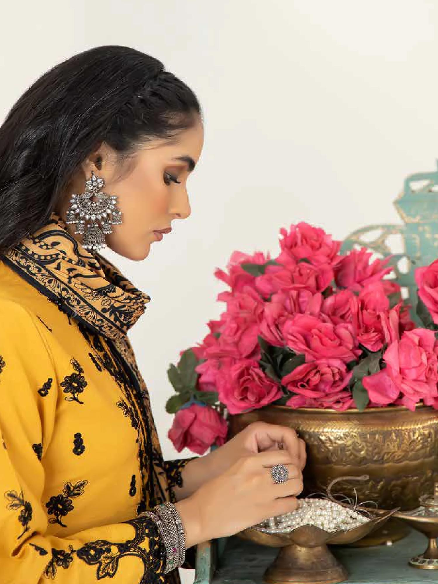 Ally's Mustard Dhanak Suit (DNK-27)